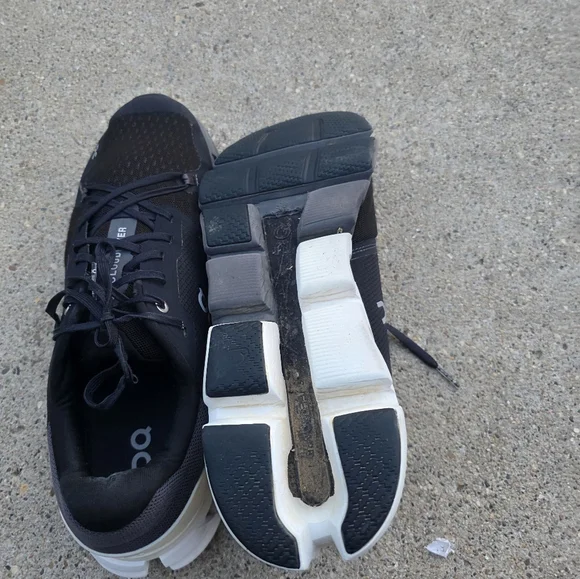 On Cloud  Sneaker Men Size 13 - Picture 10 of 11